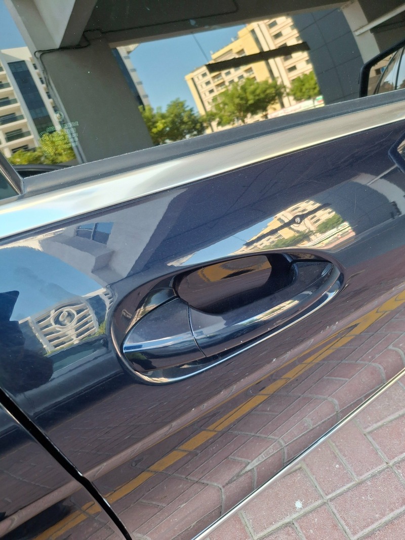 Used 2013 Mercedes C200 for sale in Dubai