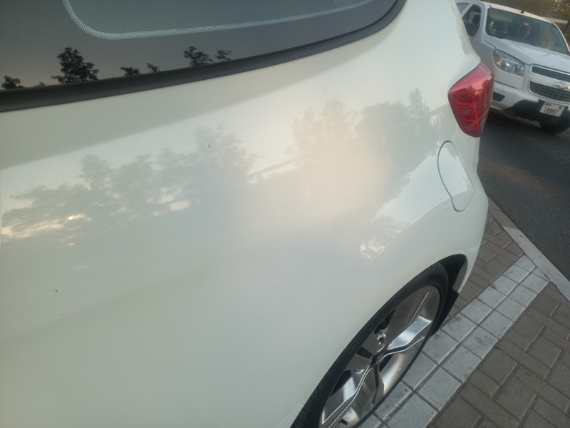 Used 2014 Hyundai Veloster for sale in Dubai