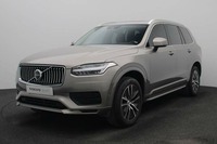 Used 2022 Volvo XC90 for sale in Dubai