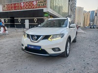 Used 2015 Nissan X-Trail for sale in Sharjah