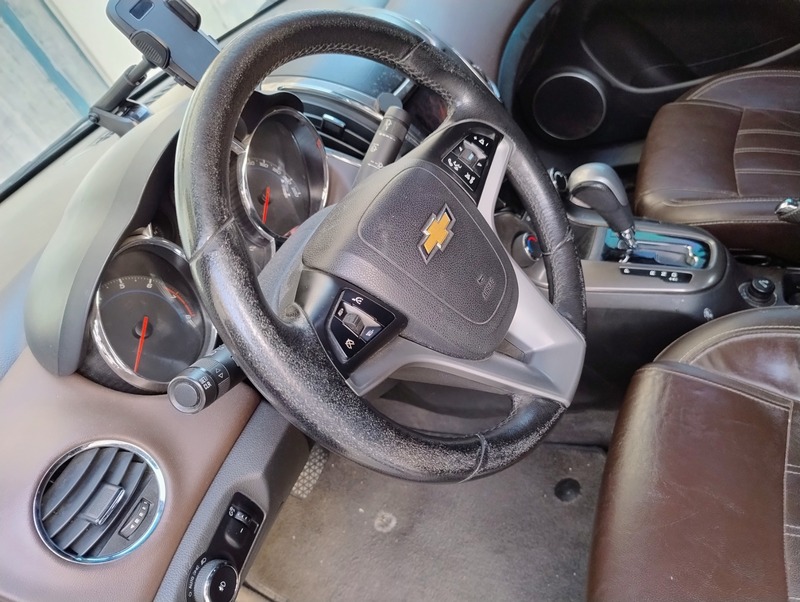 Used 2013 Chevrolet Cruze for sale in Sharjah