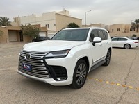 مستعمله 2024 لكزس LX600 للبيع فى الرياض