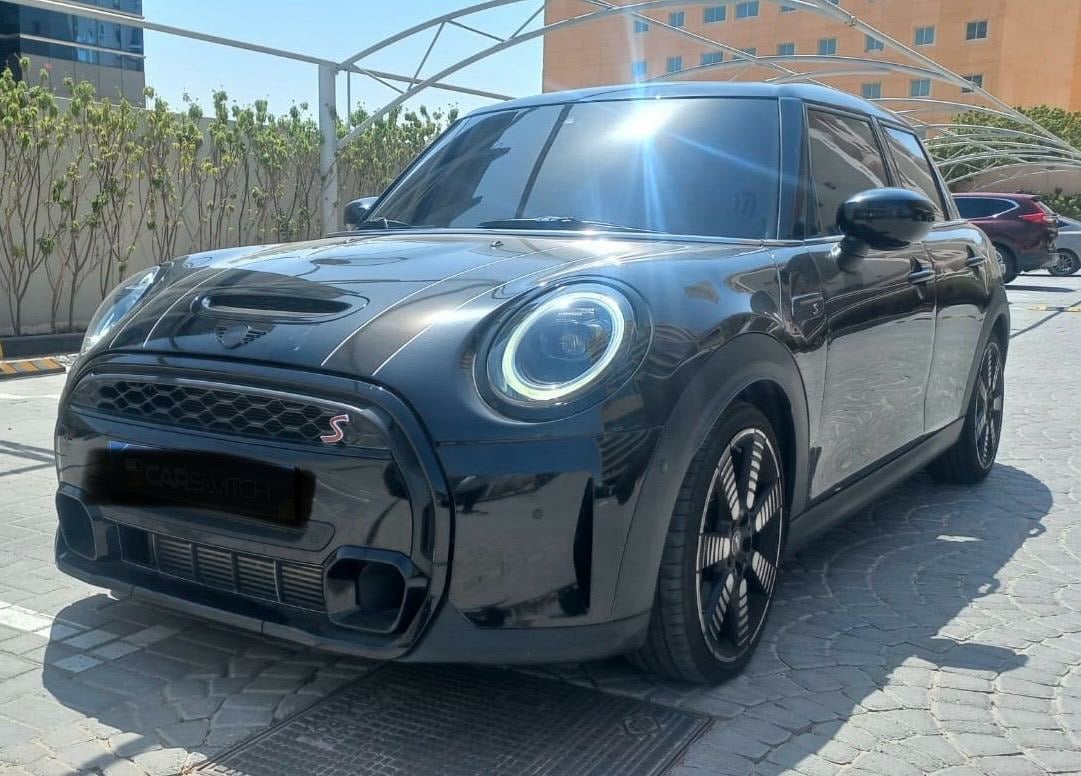 Used 2024 MINI Cooper for sale in Dubai