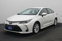 Used 2021 Toyota Corolla for sale in Abu Dhabi