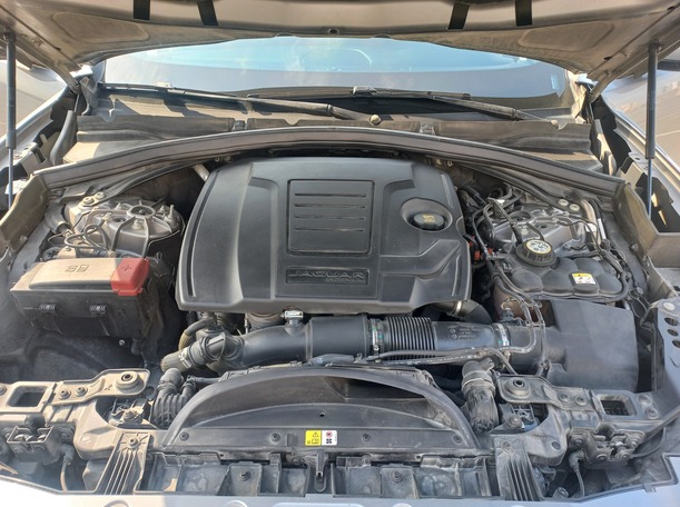 Car image 20