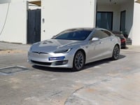 Used 2017 Tesla Model S for sale in Abu Dhabi