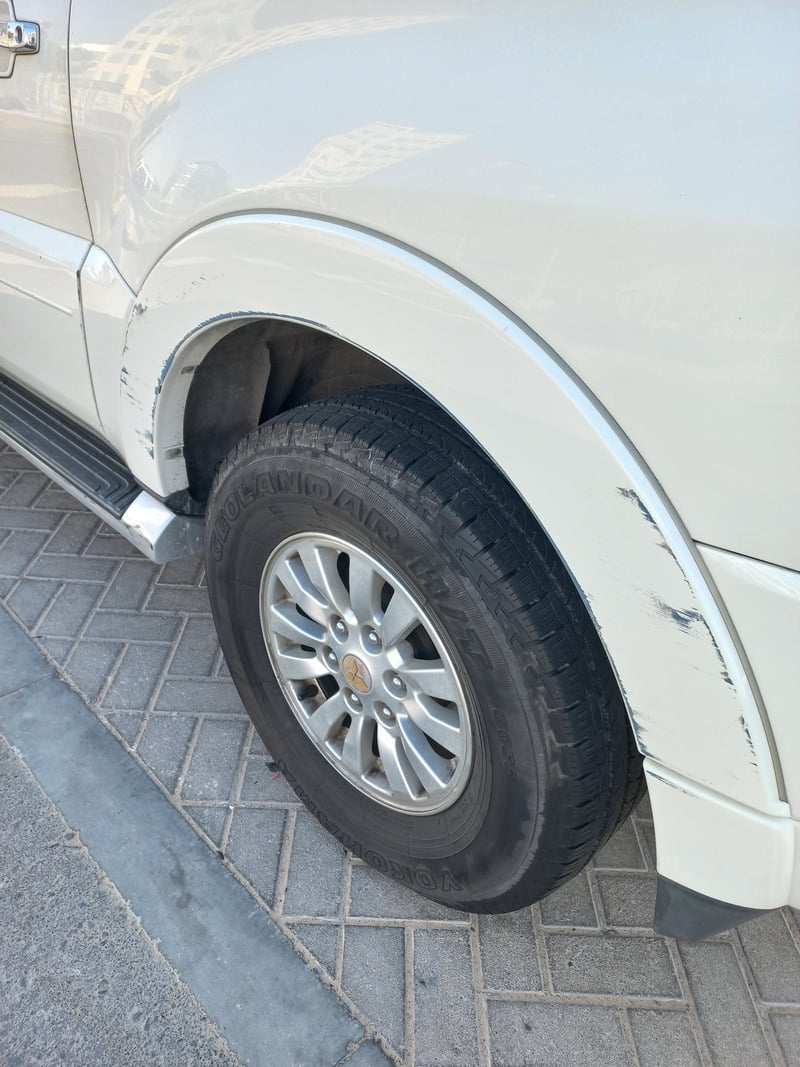 Used 2014 Mitsubishi Pajero for sale in Dubai