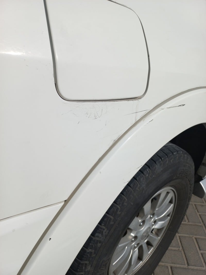 Used 2014 Mitsubishi Pajero for sale in Dubai