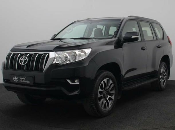 Used 2022 Toyota Prado for sale in Dubai