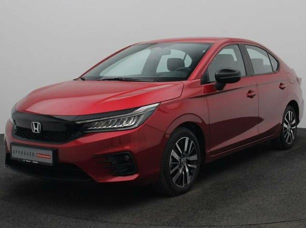 Used 2023 Honda City for sale in Dubai