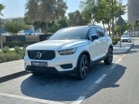 Used 2022 Volvo XC40 for sale in Dubai