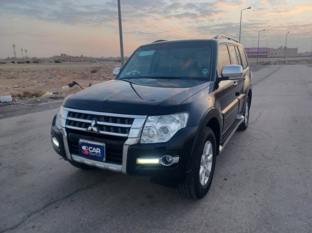 Used 2018 Mitsubishi Pajero for sale in Riyadh