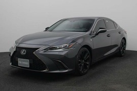 Lexus ES350 Used 2022 Lexus ES350 for sale in Dubai