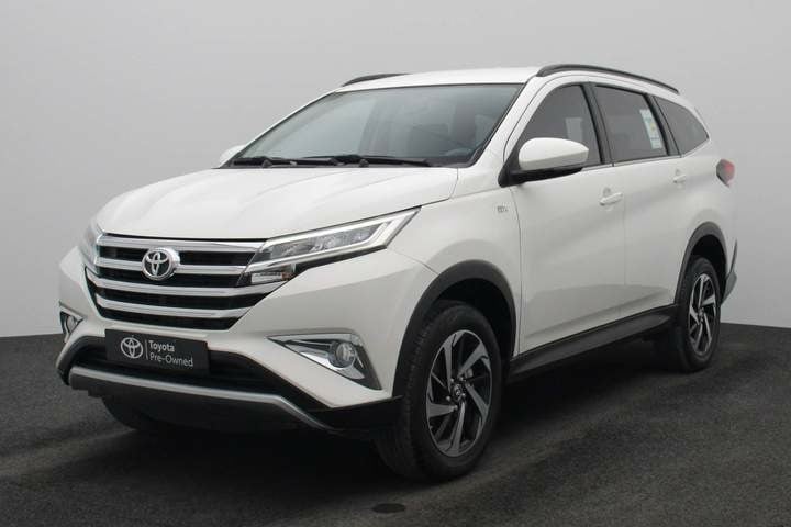 Used 2023 Toyota Rush for sale in Dubai