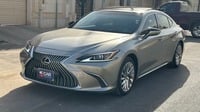 مستعمله 2021 لكزس ES350 للبيع فى الرياض