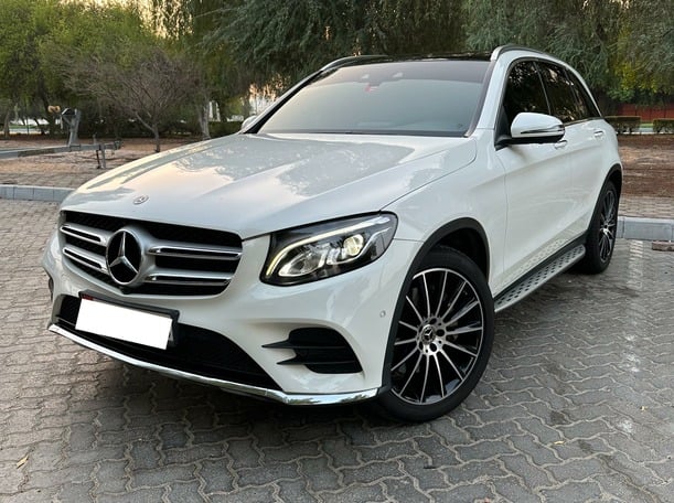 Used 2019 Mercedes GLC250 for sale in Abu Dhabi