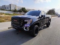 Used 2019 GMC Sierra for sale in Sharjah