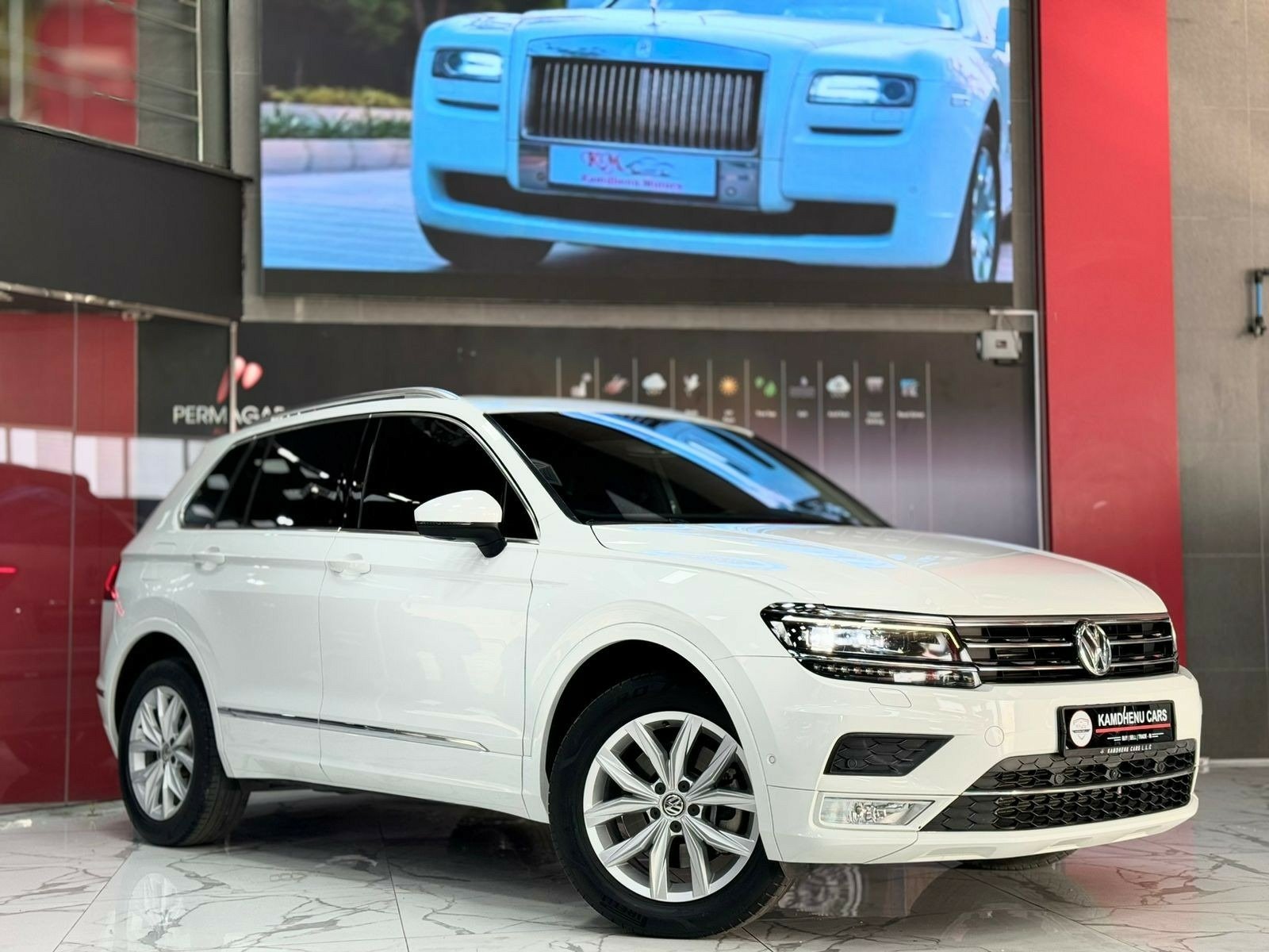 Used 2017 Volkswagen Tiguan for sale in Dubai