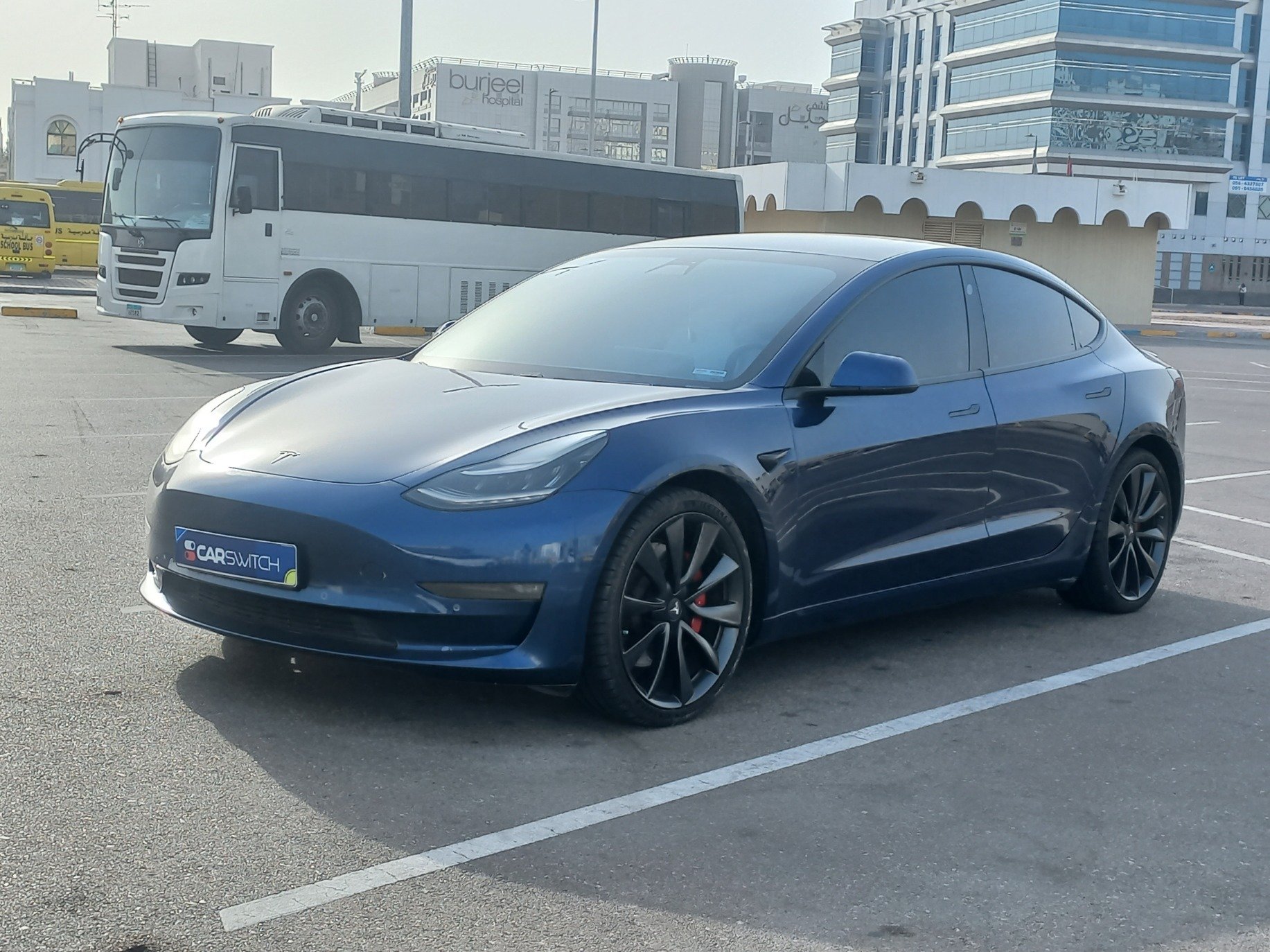 Used 2020 Tesla Model 3 for sale in Abu Dhabi