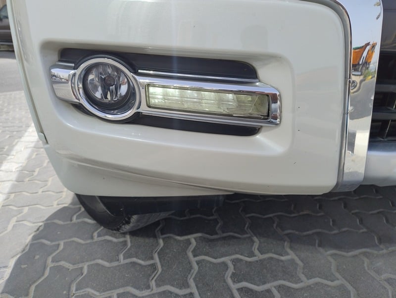 Used 2017 Mitsubishi Pajero for sale in Dubai