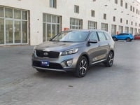 Used 2016 Kia Sorento for sale in Abu Dhabi