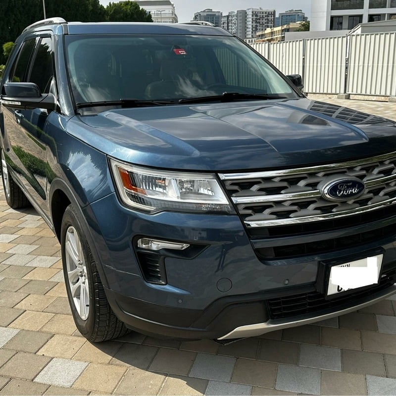 Used 2018 Ford Explorer for sale in Dubai