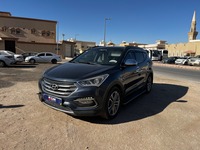 Used 2017 Hyundai Santa Fe for sale in Riyadh