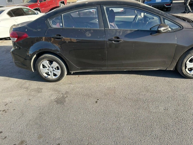 Used 2017 Kia Cerato for sale in Riyadh