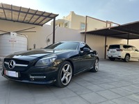 Used 2016 Mercedes SLK200 for sale in Al Ain