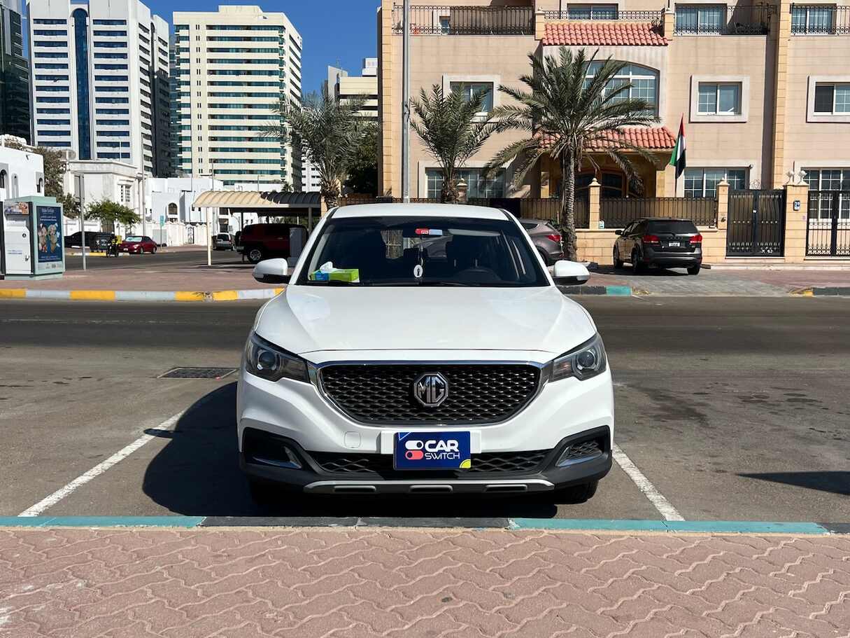 Car image 2