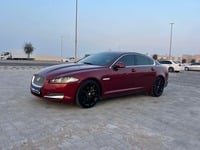 Used 2013 Jaguar XF for sale in Abu Dhabi