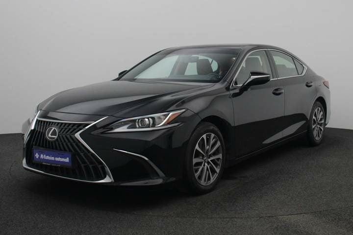 Used 2023 Lexus ES350 for sale in Dubai