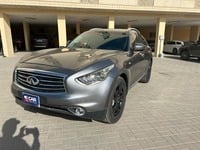 مستعمله 2016 انفنتي QX70 للبيع فى الرياض