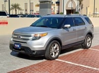 Used 2012 Ford Explorer for sale in Dubai