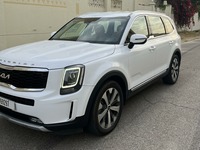 Used 2022 Kia Telluride for sale in Dubai