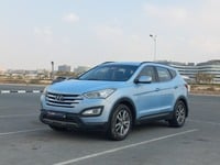 Used 2013 Hyundai Santa Fe for sale in Dubai