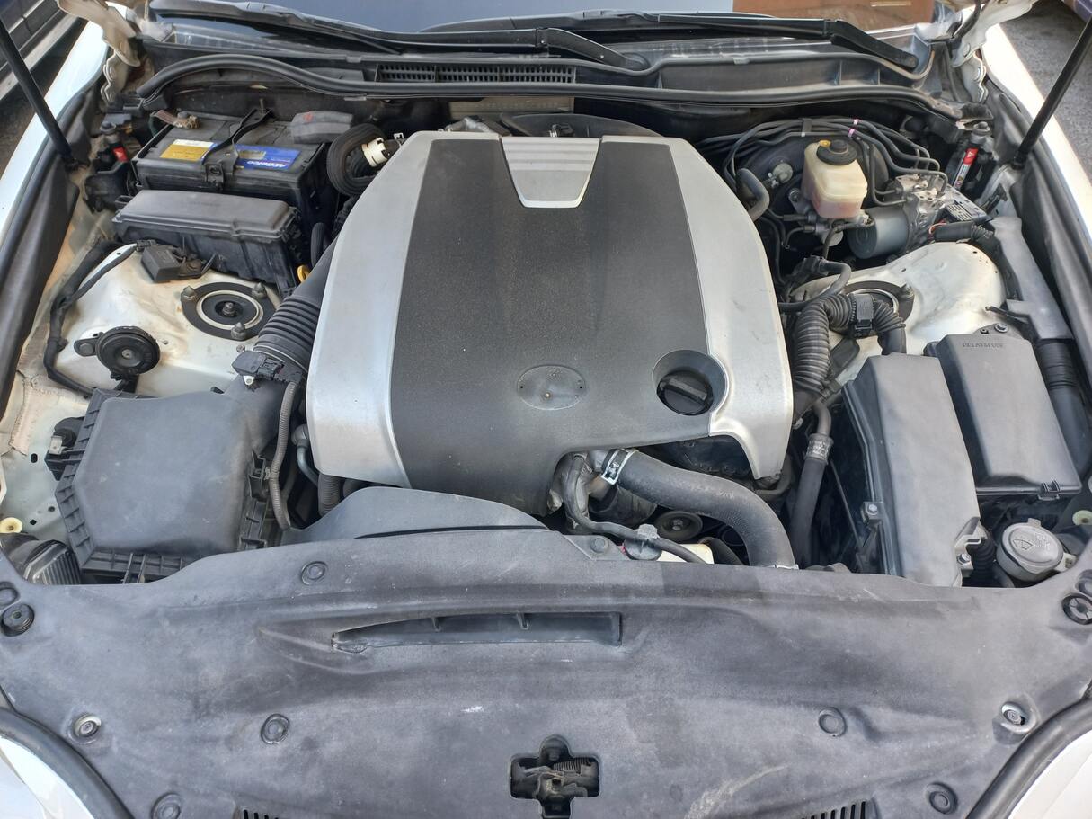 Car image 20