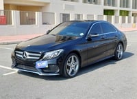 Used 2015 Mercedes C200 for sale in Dubai