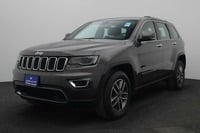 Used 2021 Jeep Grand Cherokee for sale in Abu Dhabi