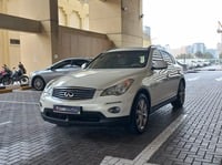 Used 2015 Infiniti QX50 for sale in Dubai