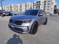 Used 2022 Kia Sorento for sale in Dubai