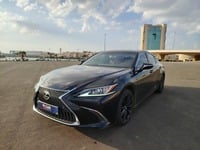 Used 2020 Lexus ES250 for sale in Jeddah