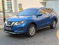 Used 2018 Nissan X-Trail for sale in Dubai