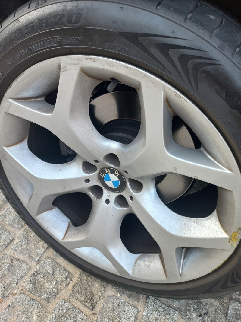 Used 2012 BMW X5 for sale in Dubai