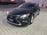 Used 2018 Lexus ES350 for sale in Riyadh