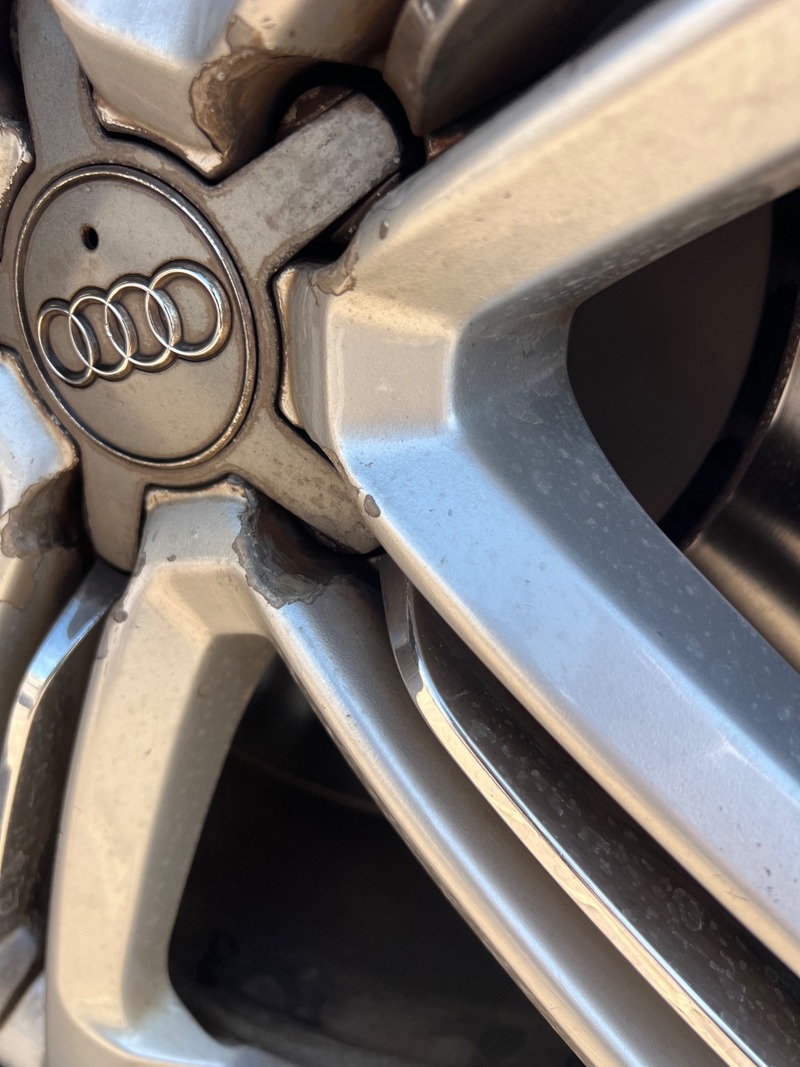 Used 2016 Audi S8 for sale in Abu Dhabi