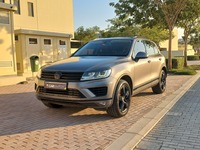 Used 2016 Volkswagen Touareg for sale in Dubai