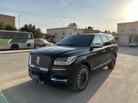 Used 2021 Lincoln Navigator for sale in Riyadh