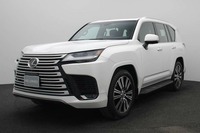 Used 2023 Lexus LX600 for sale in Dubai