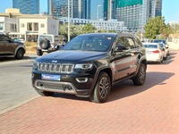 Used 2019 Jeep Grand Cherokee for sale in Dubai